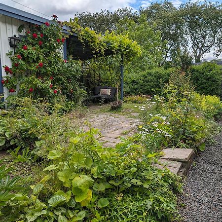 Millans Dockhus Villa Onslunda Exterior photo